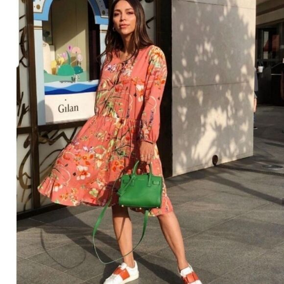 Zara floral midi puff sleeve tiered poplin dress *bloggers favorite* - Picture 6 of 7